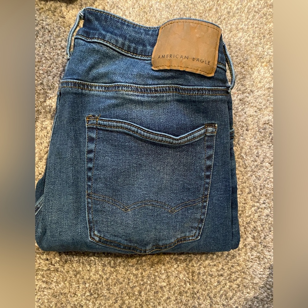 Mens American eagle jeans medium wash size 34x32